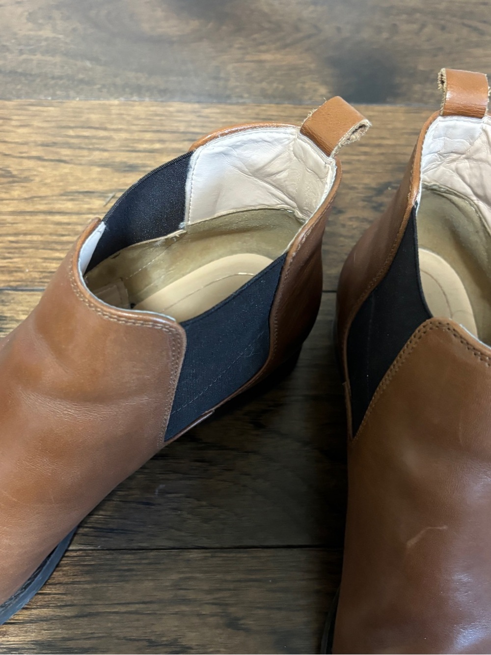 Clarks Brown Booties - Picture 4 of 8